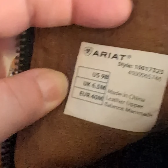 Ariat Black Leather Western Boots - Picture 6 of 9